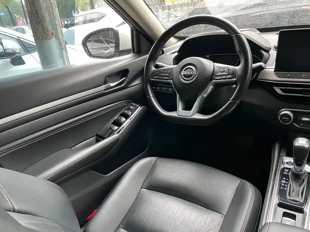 Nissan Teana 2023 из CN, фото 5