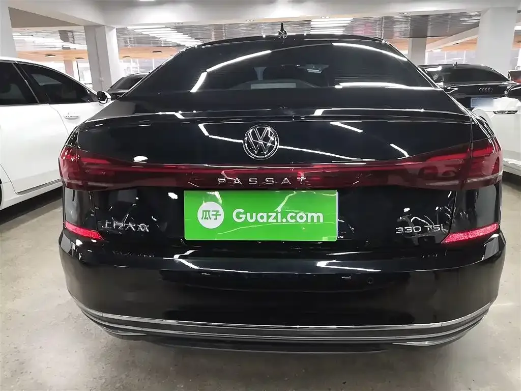 Volkswagen Passat 2023 из CN, фото 6