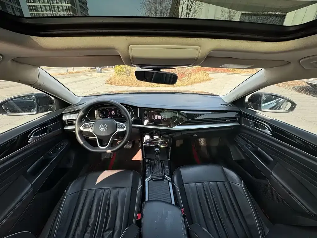 Volkswagen Passat 2022 из CN, фото 5