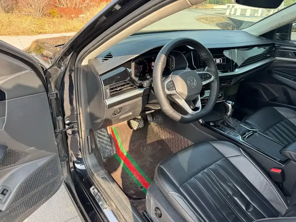 Volkswagen Passat 2022 из CN, фото 9