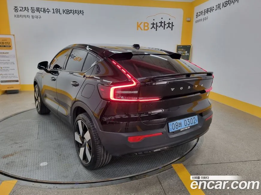 Volvo C40 2024 из KR, фото 10