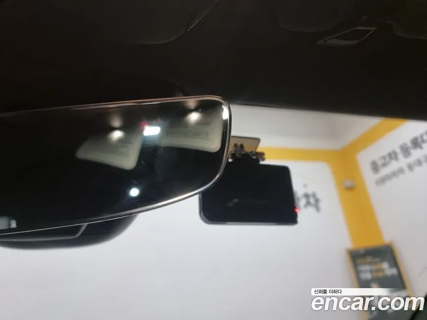 Volvo C40 2024 из KR, фото 2