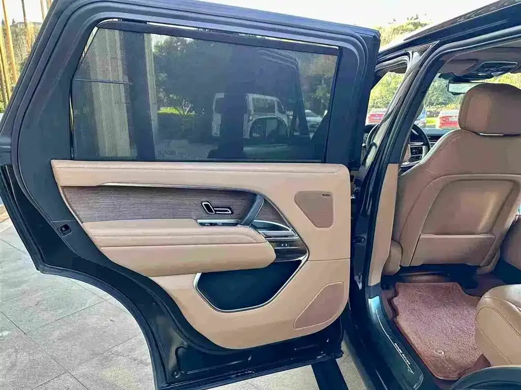 Land Rover Range Rover 2025 из CN, фото 3