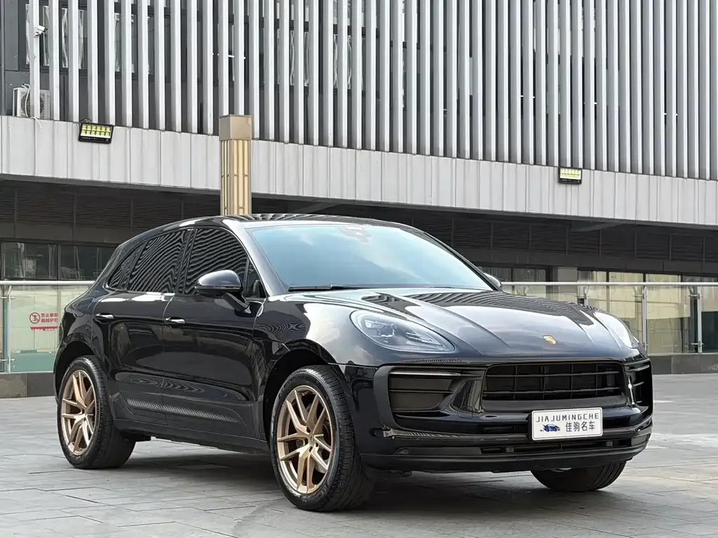 Porsche Macan — фото 9