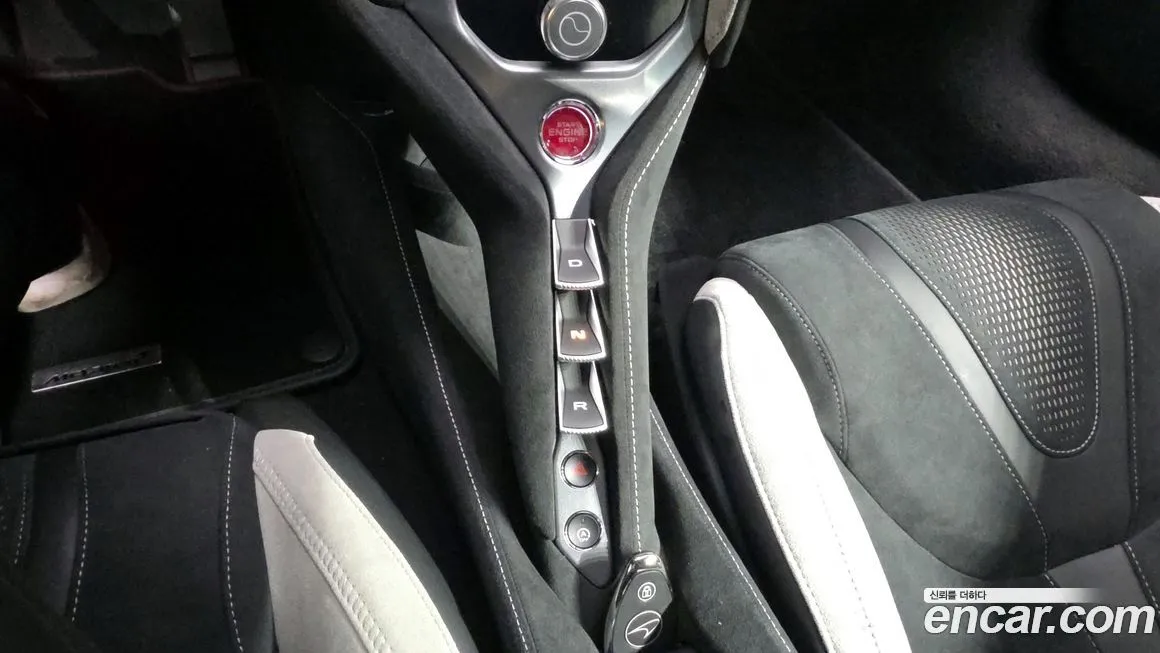 Mclaren 750S 2024 из KR, фото 5