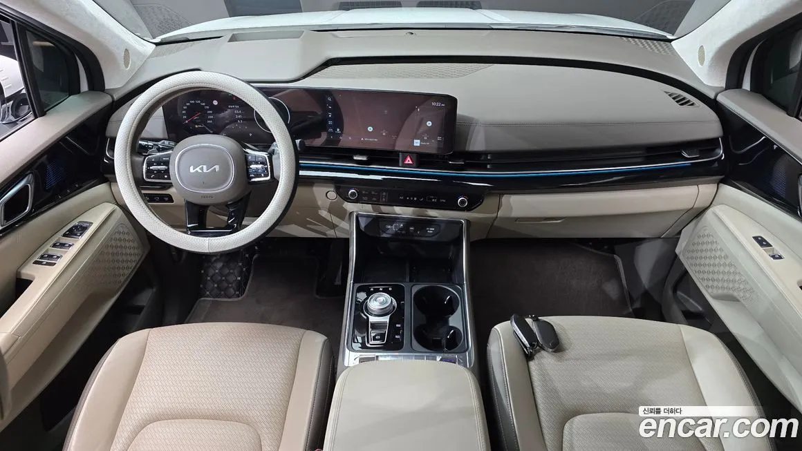 Kia Carnival — фото 10
