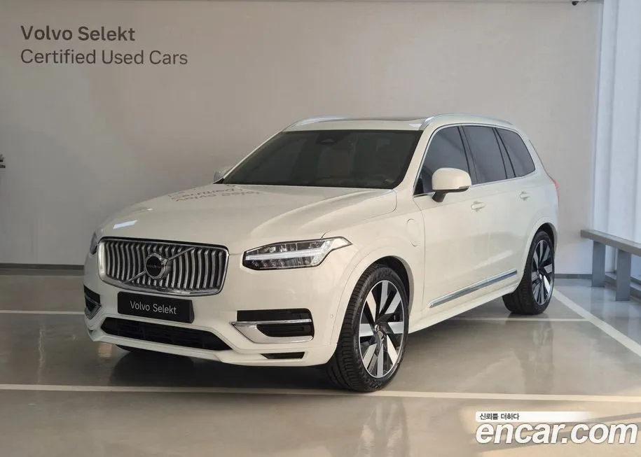 Volvo XC90 — фото 1
