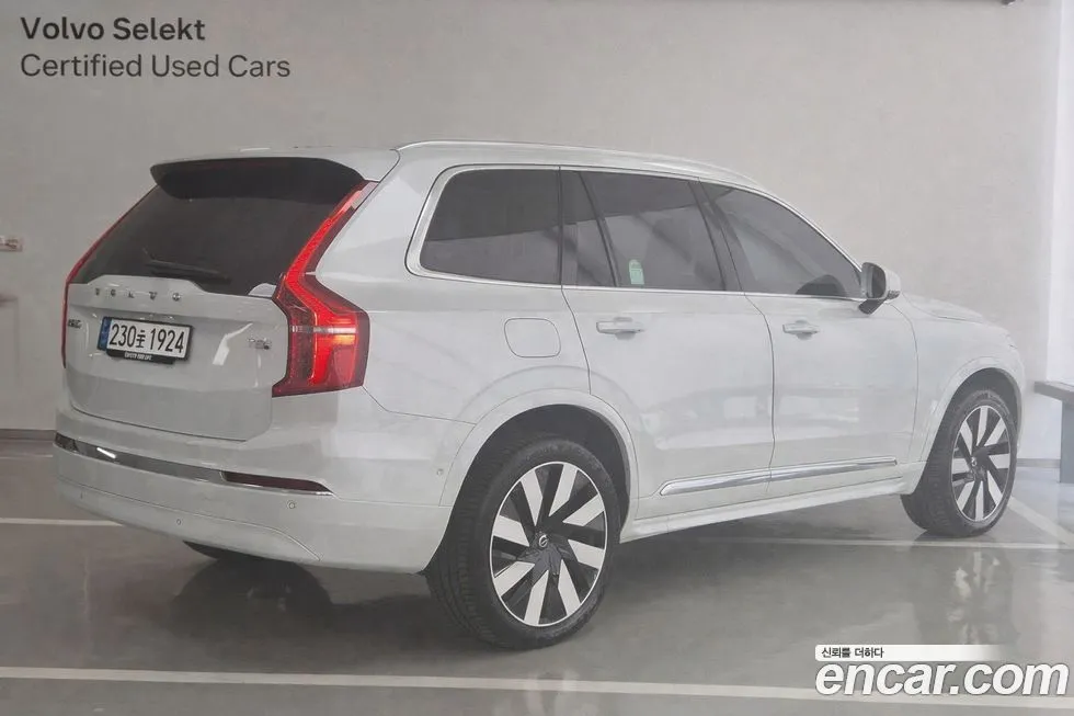 Volvo XC90 — фото 4