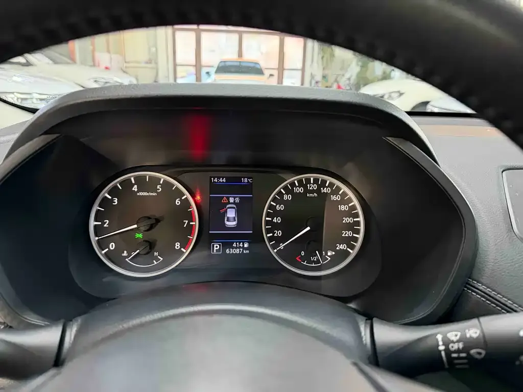 Nissan Sylphy 2022 из CN, фото 6