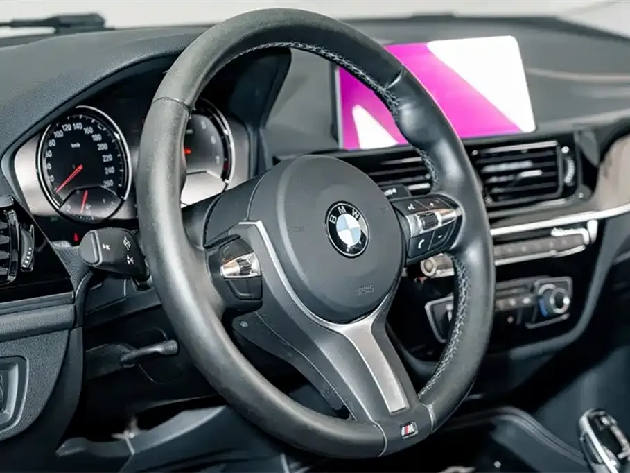 BMW 1 Series — фото 10