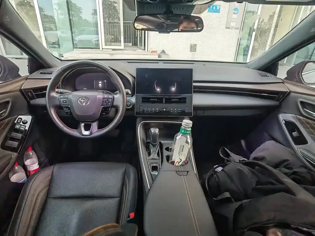 Toyota Avalon 2024 из CN, фото 6