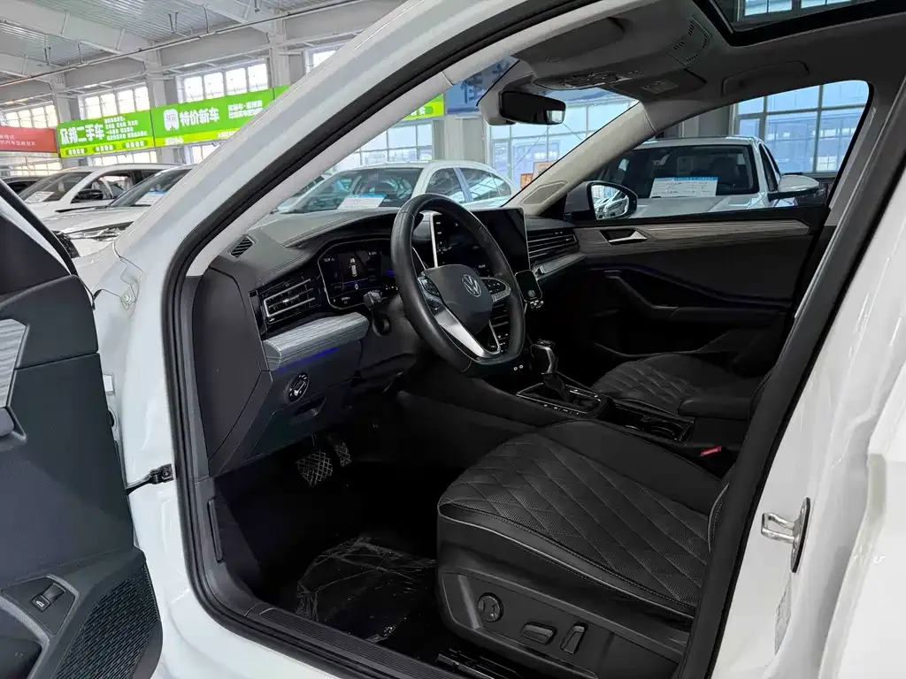 Volkswagen Sagitar 2022 из CN, фото 4