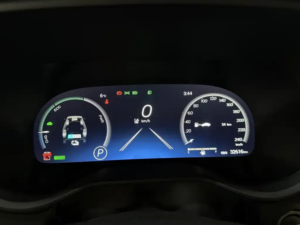 Toyota Granvia 2025 из CN, фото 3