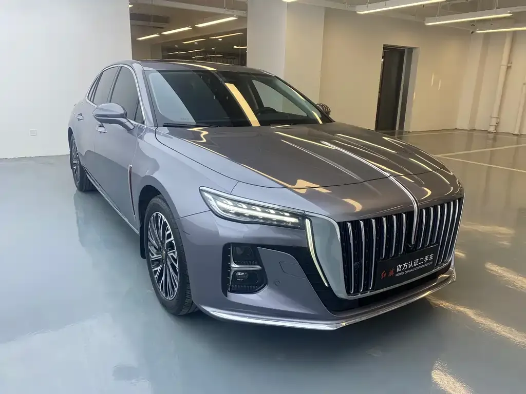 Hongqi H5 — фото 10