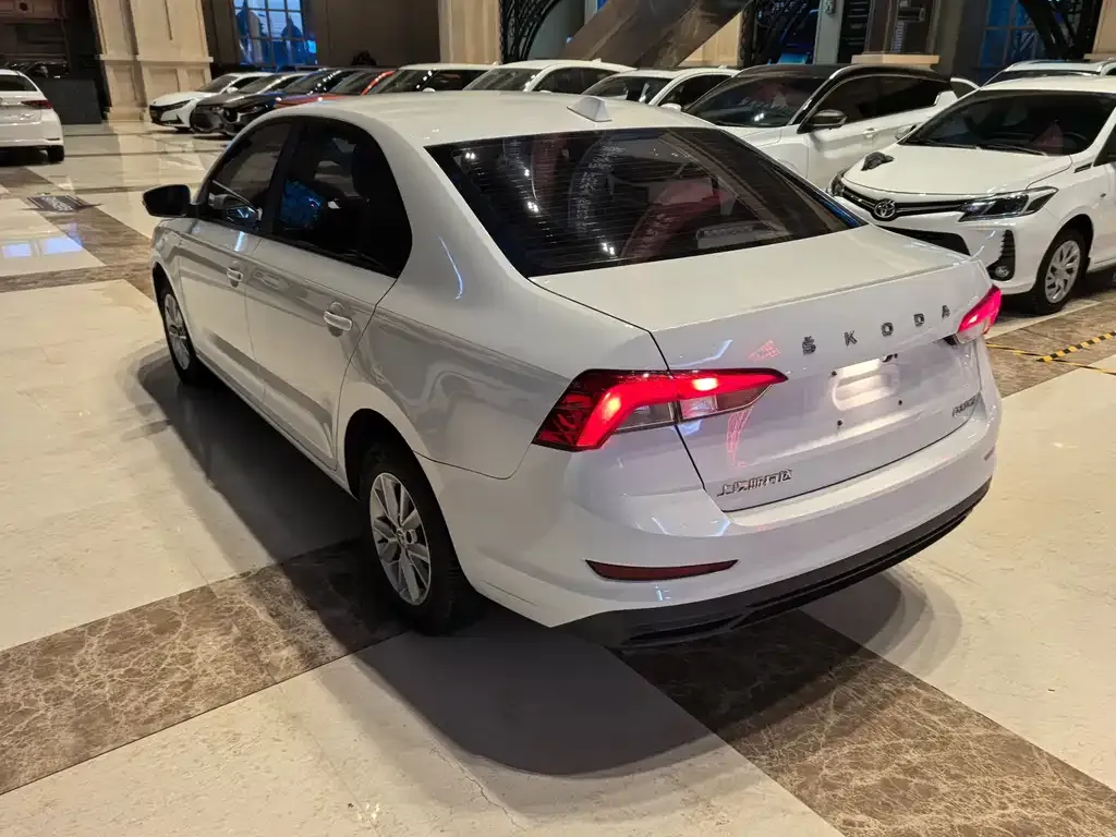 Skoda Rapid 2022 из CN, фото 9