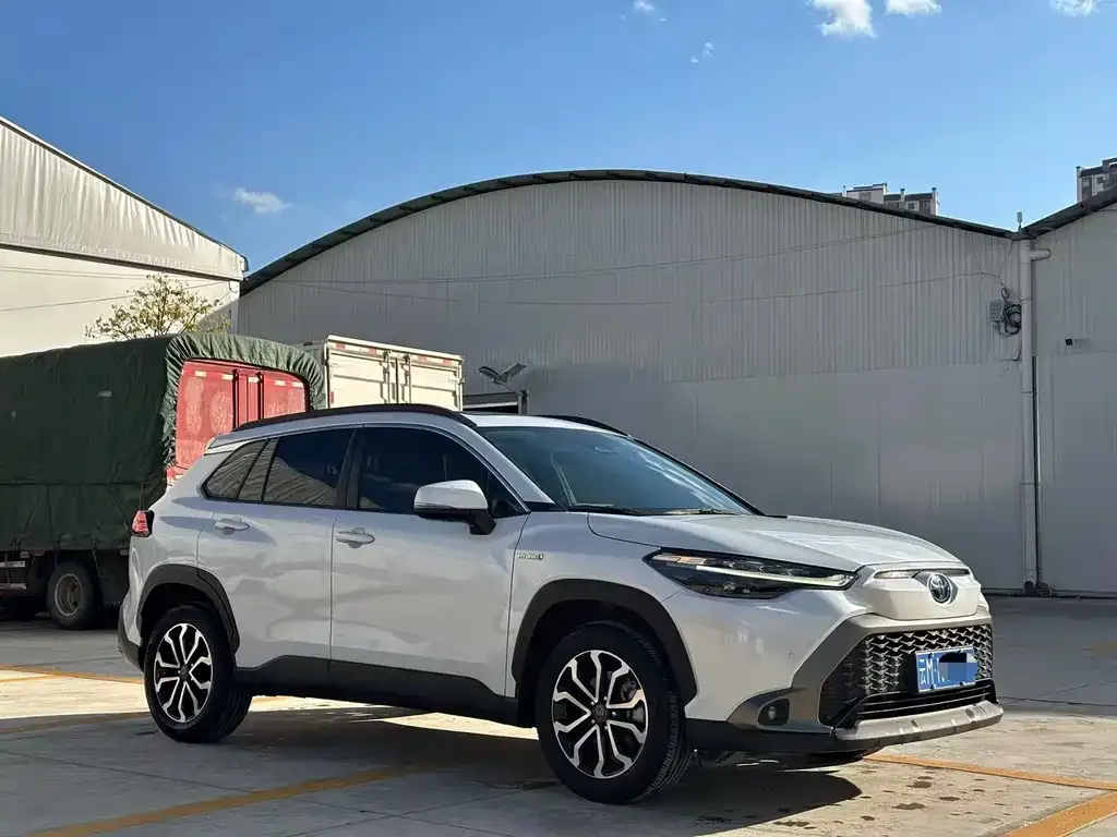 Toyota Frontlander 2023 из CN, фото 8
