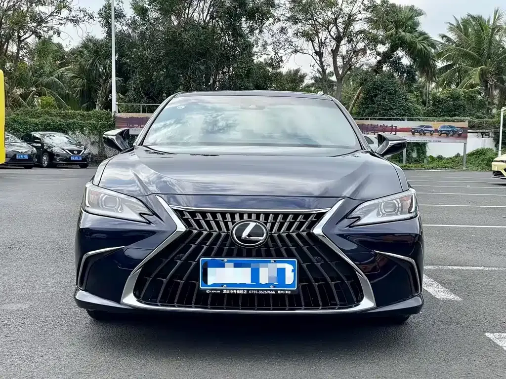 Lexus ES 2024 из CN, фото 9