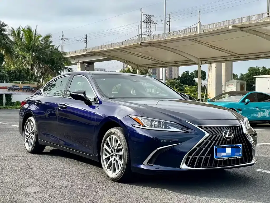 Lexus ES 2024 из CN, фото 8