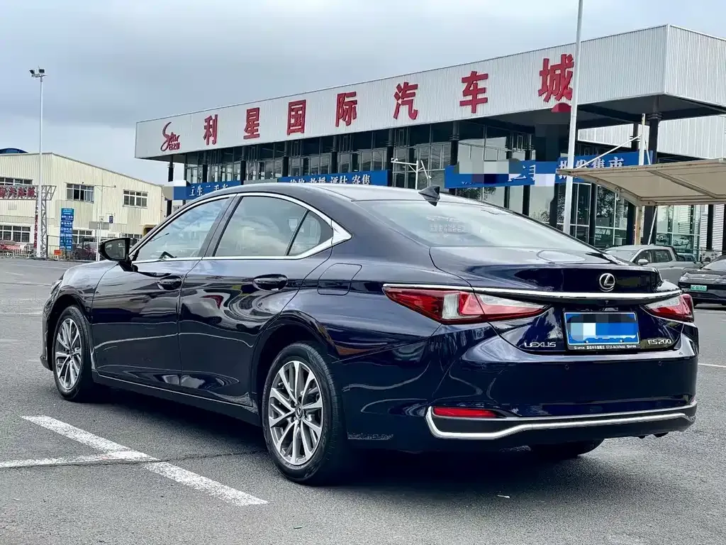 Lexus ES 2024 из CN, фото 4