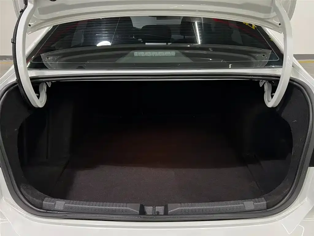 Volkswagen Lavida 2023 из CN, фото 3