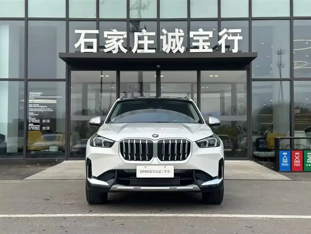 BMW X1 — фото 3