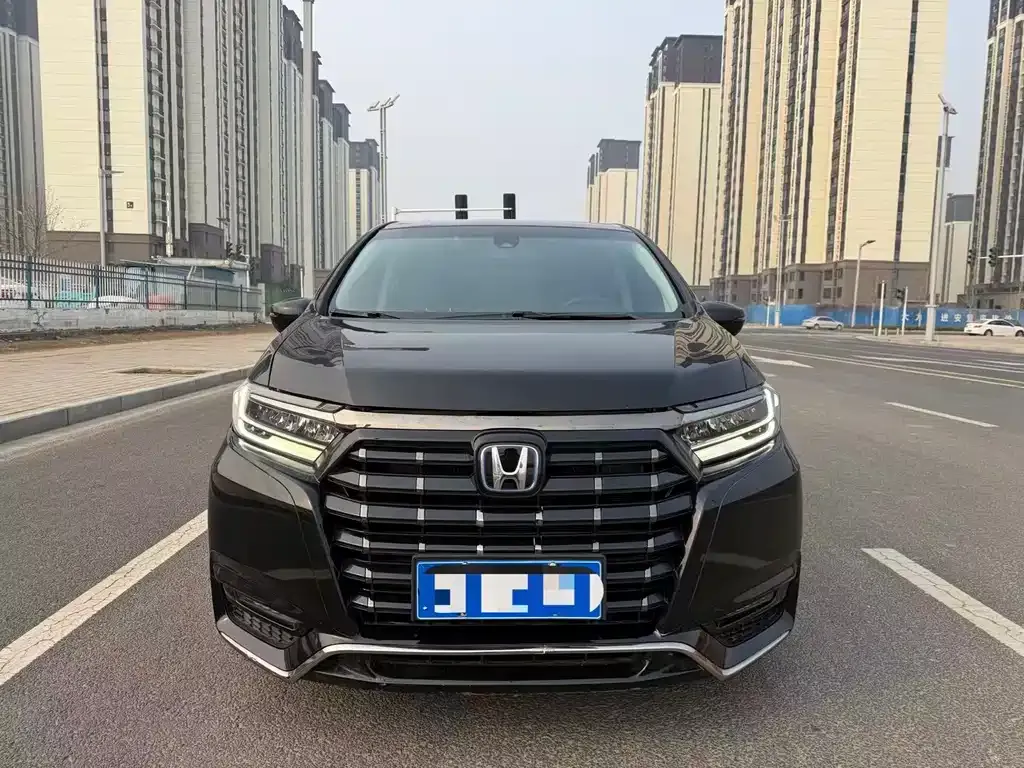 Honda Elysion 2023 из CN, фото 7