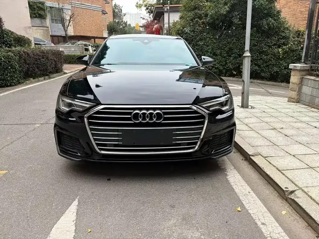 Audi A6L 2022 из CN, фото 7