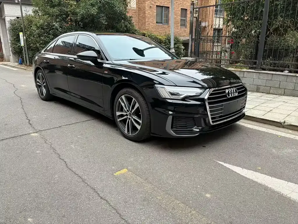 Audi A6L 2022 из CN, фото 5