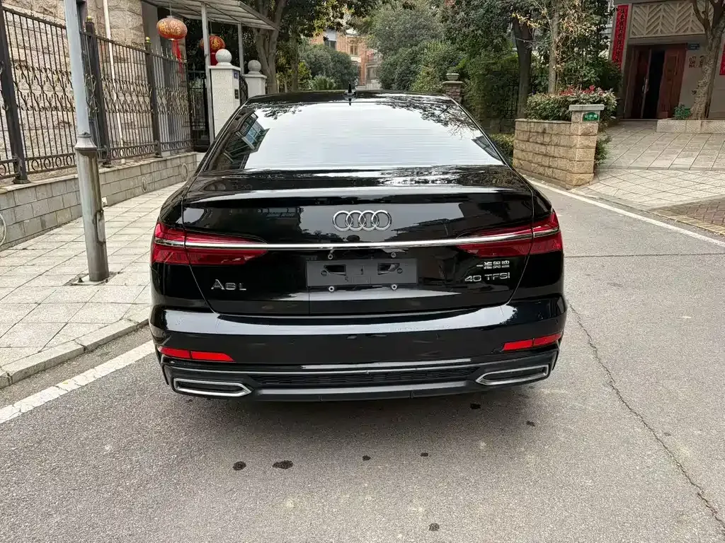 Audi A6L 2022 из CN, фото 9