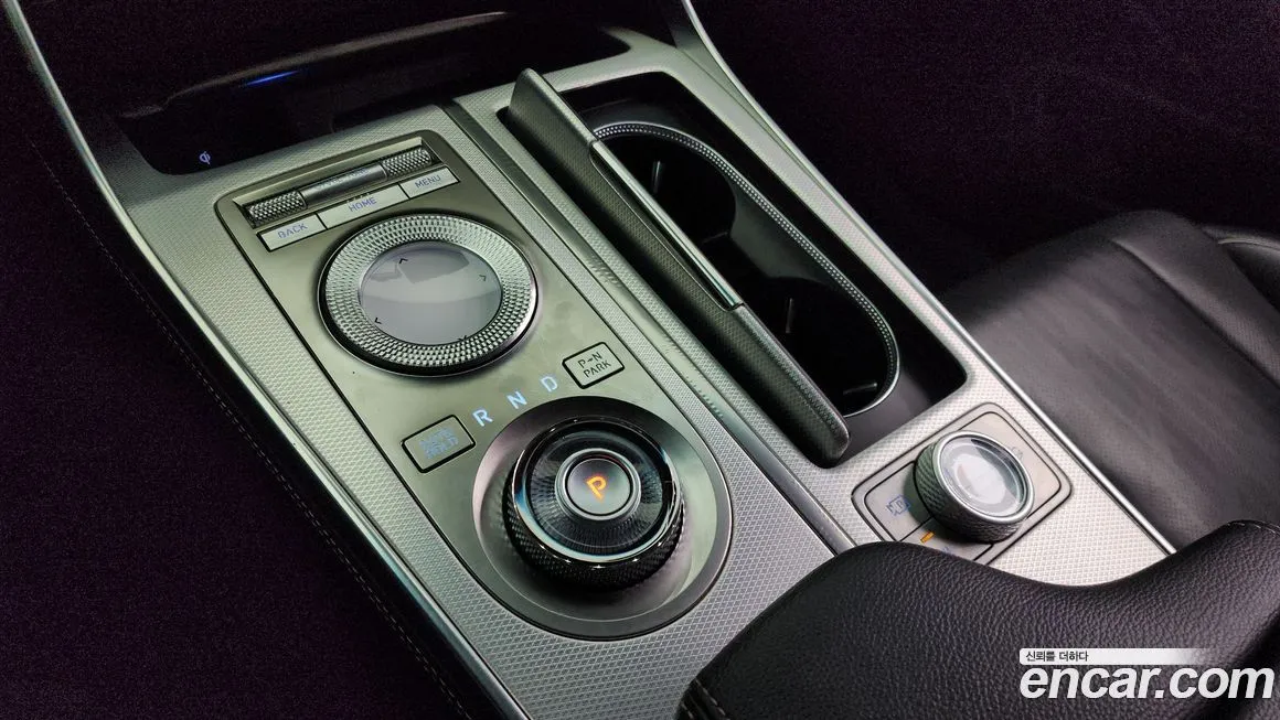 Genesis GV80 — фото 10