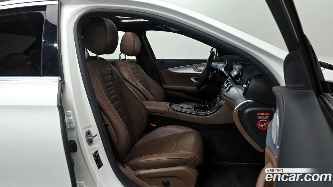 Mercedes-Benz E-Class 2021 из KR, фото 3