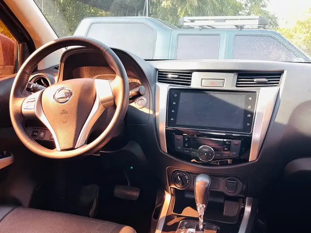 Nissan Navara 2021 из CN, фото 5