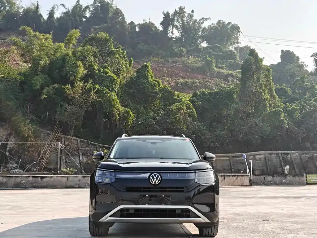 Volkswagen Teramont X 2025 из CN, фото 10