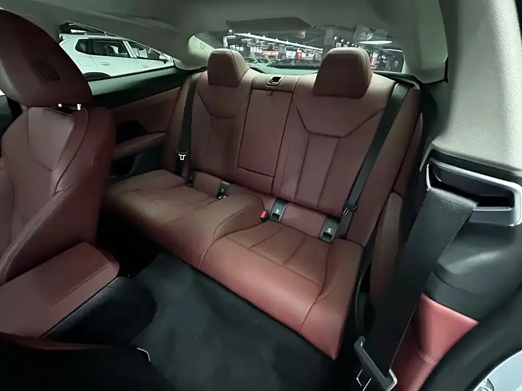 BMW 4 Series 2023 из CN, фото 4