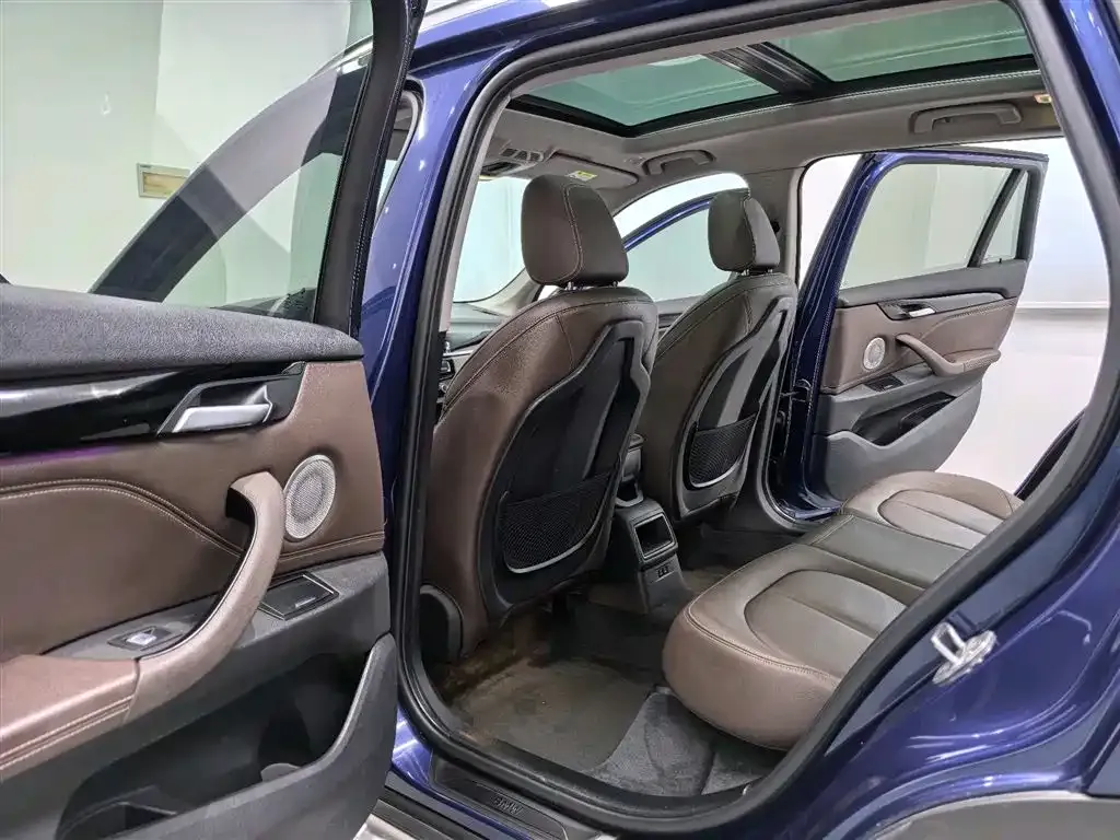 BMW X1 2022 из CN, фото 7