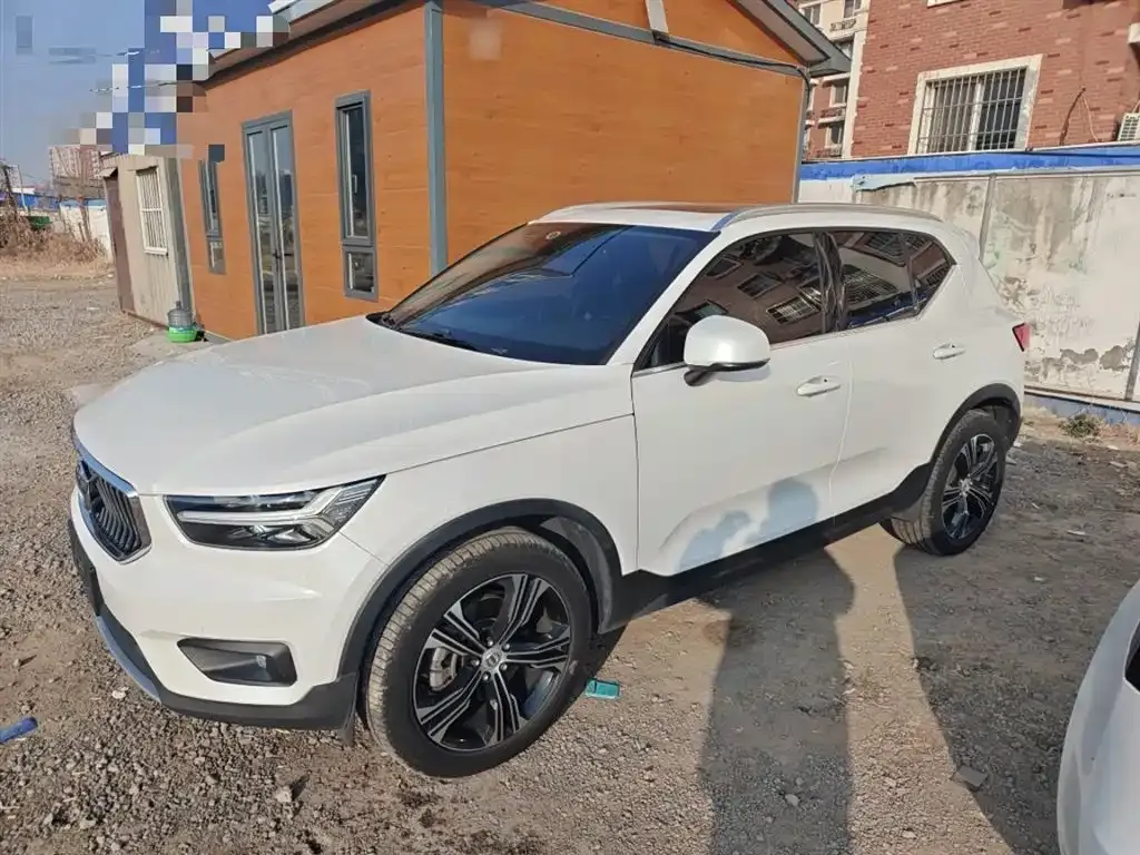 Volvo XC40 2021 из CN, фото 3