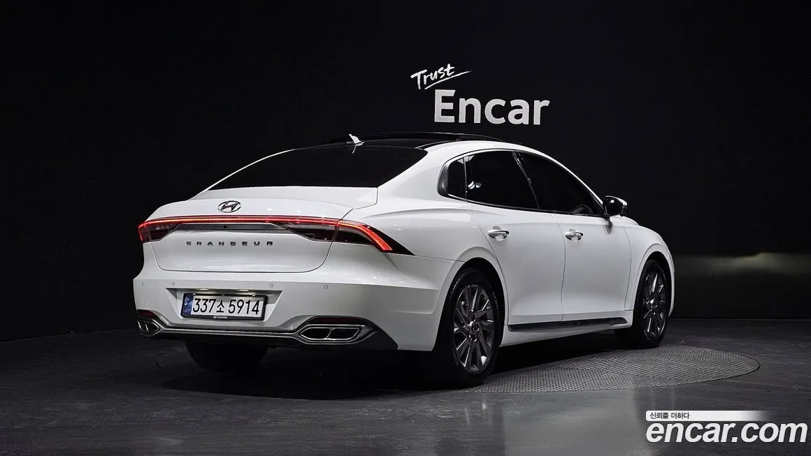 Hyundai Grandeur 2022 из KR, фото 5
