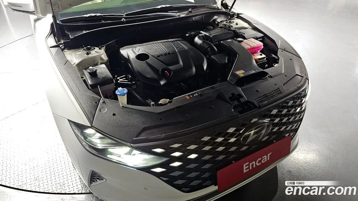 Hyundai Grandeur 2022 из KR, фото 2