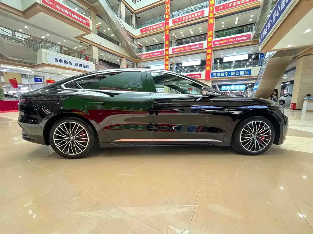BYD Han 2025 из CN, фото 5