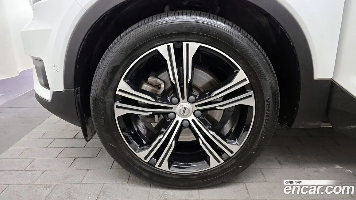 Volvo XC40 2021 из KR, фото 10