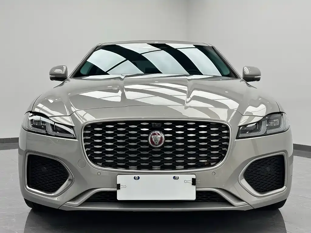 Jaguar XFL 2023 из CN, фото 7