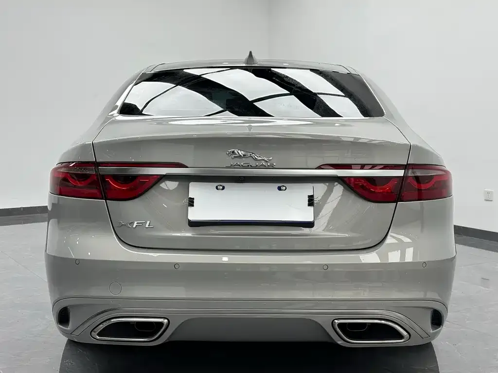 Jaguar XFL 2023 из CN, фото 3