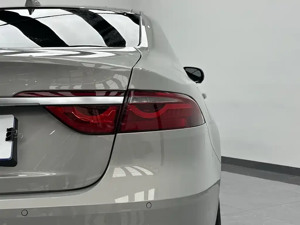 Jaguar XFL 2023 из CN, фото 2