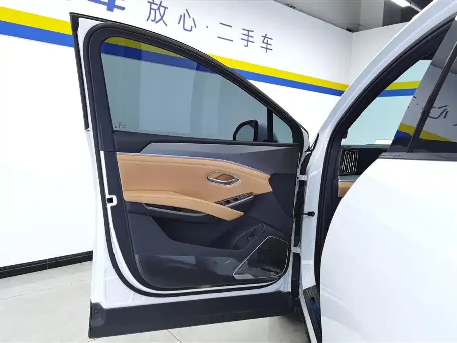 BYD L DM-i 2025 из CN, фото 7