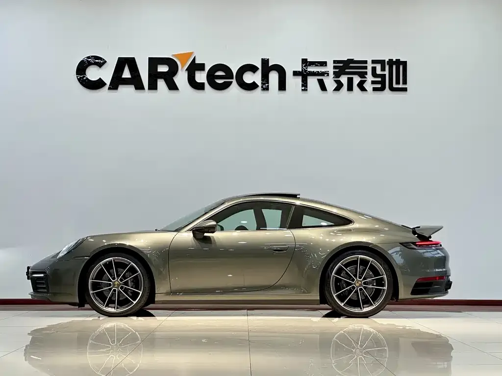 Porsche 911 2021 из CN, фото 9