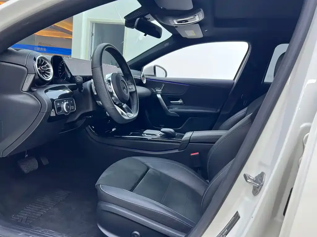 Mercedes-Benz A-Class 2021 из CN, фото 3