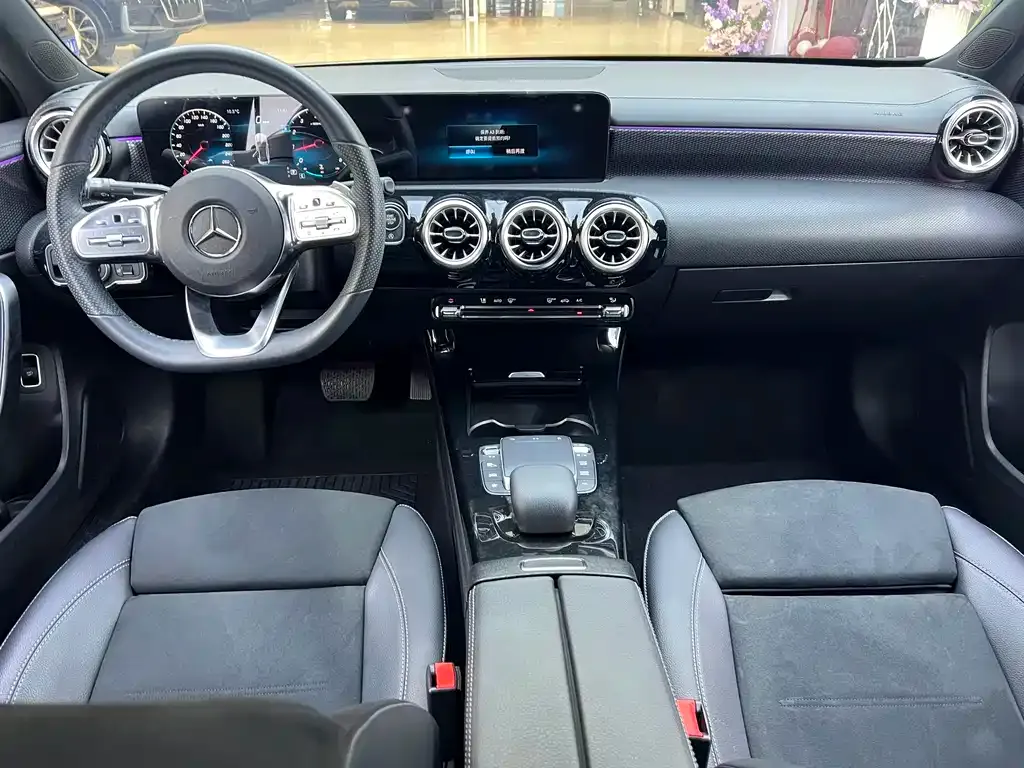 Mercedes-Benz A-Class 2021 из CN, фото 6