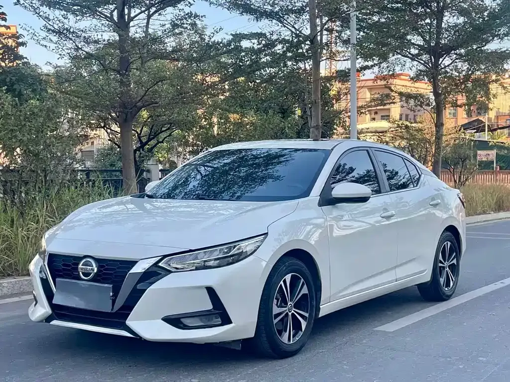 Nissan Sylphy 2023 из CN, фото 1
