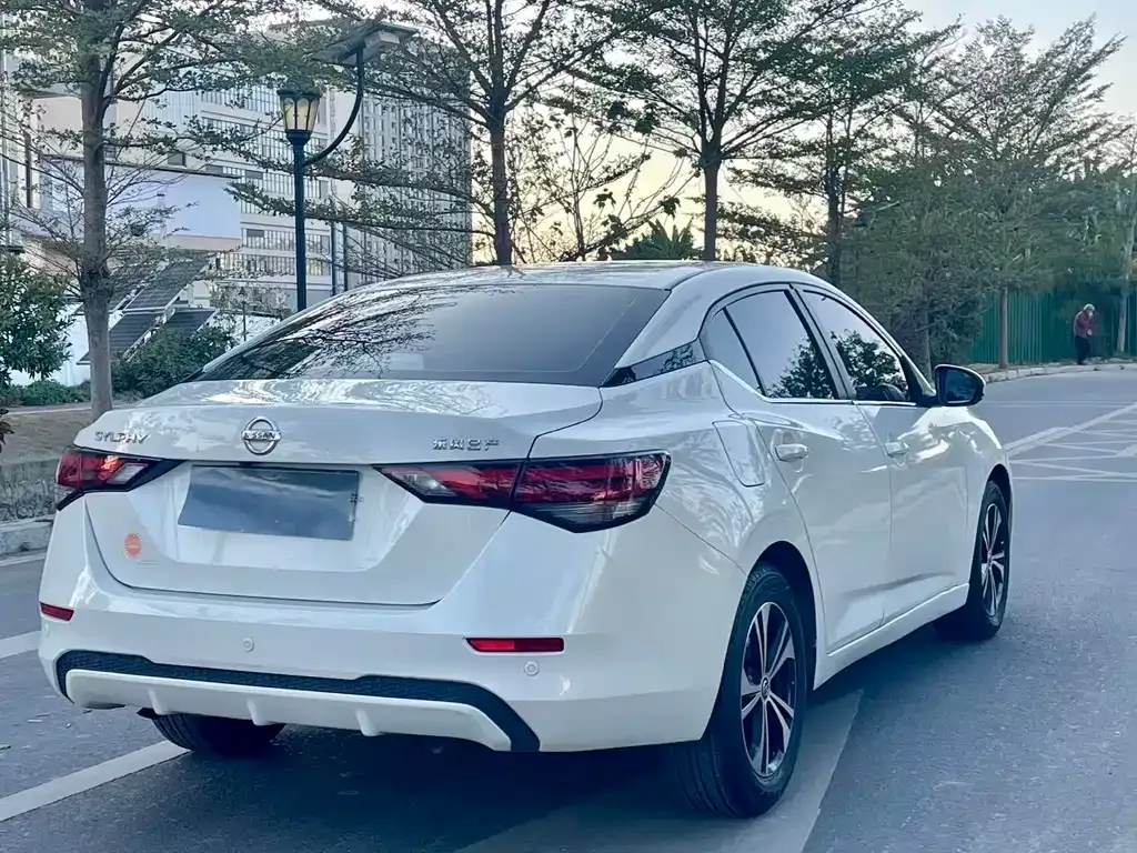 Nissan Sylphy 2023 из CN, фото 4
