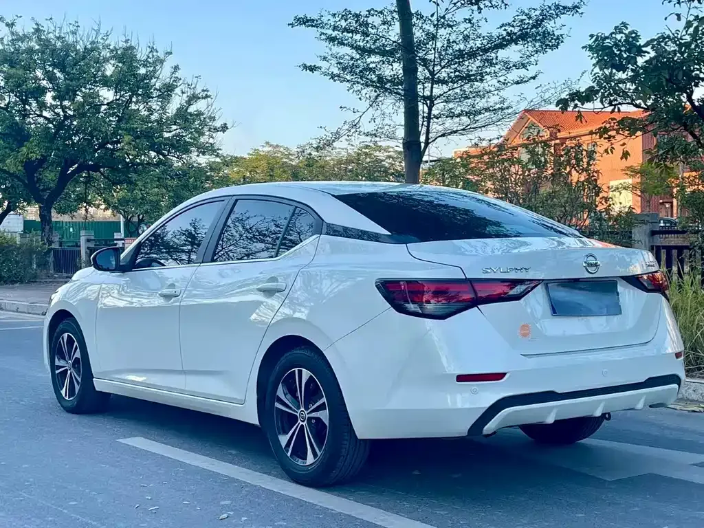 Nissan Sylphy 2023 из CN, фото 6